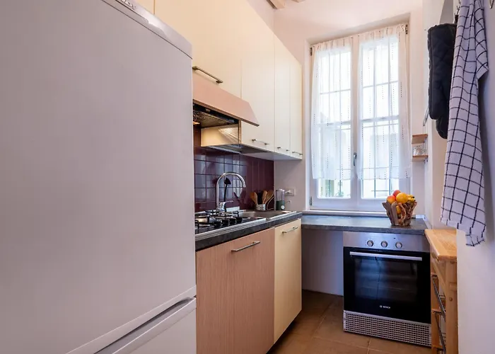 Daire Guesthost - Elegant & Bright Flat In Center *